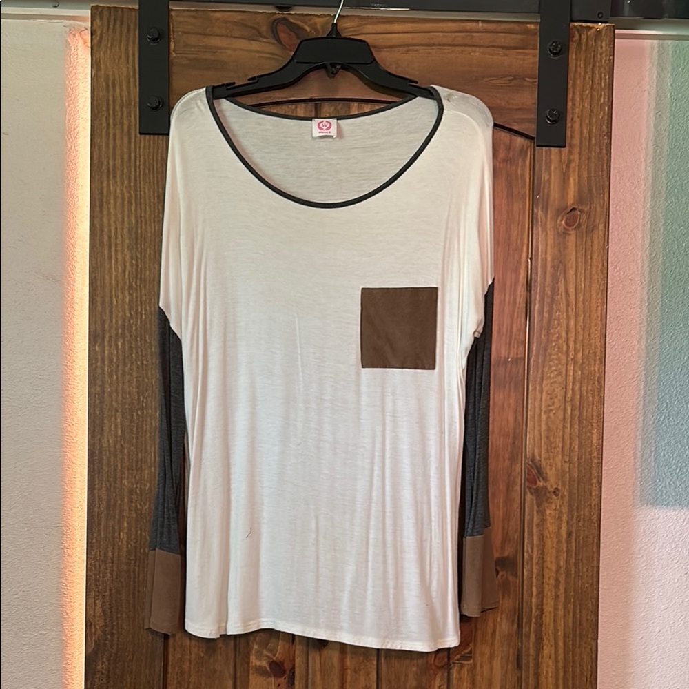 Cream and Brown Long Sleeve Tee with Chic Design